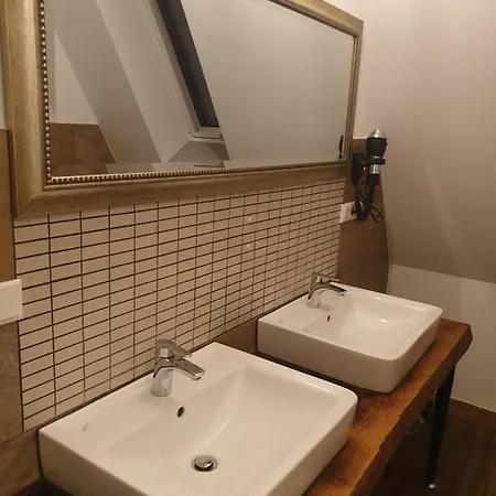 Victory - Handwerker 2*